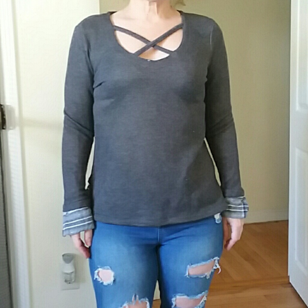 Lightweight grey sweatshirt